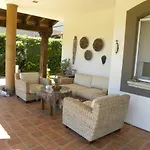 Jardin De La Yedra Caces
