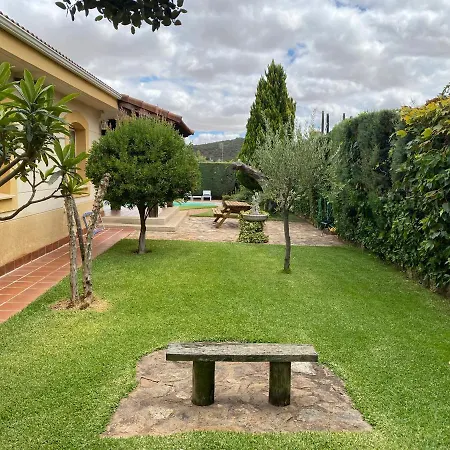 Jardin De La Yedra Landhuis Caces