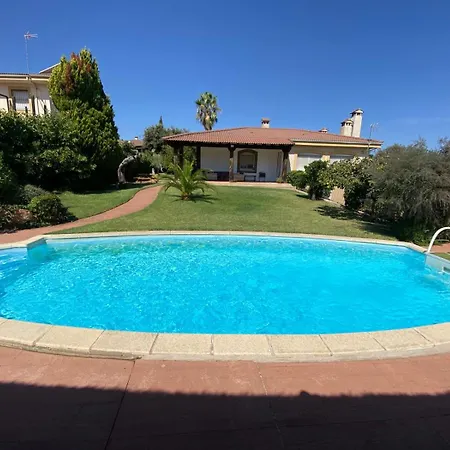Jardin De La Yedra Country house Caceres