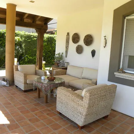 Jardin De La Yedra Caces