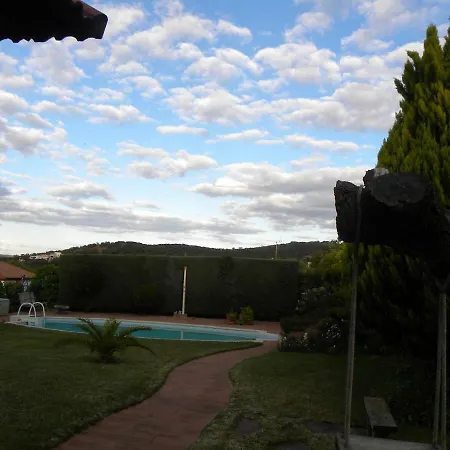 Jardin De La Yedra Landhuis Caces