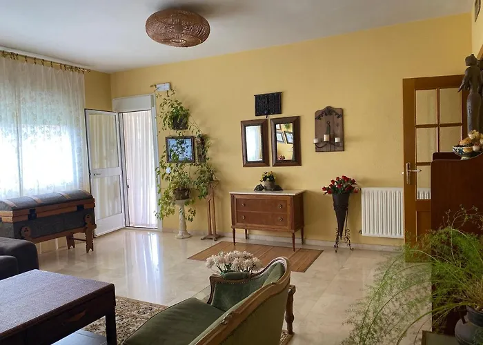 Летний дом Jardin De La Yedra *