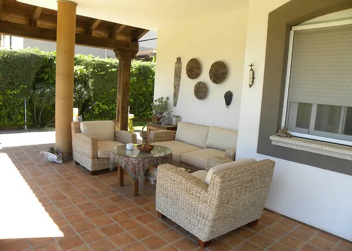 Jardin De La Yedra Caces